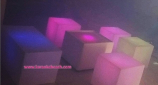 Nuestra sala Beach Club con iluminación arquitectonica